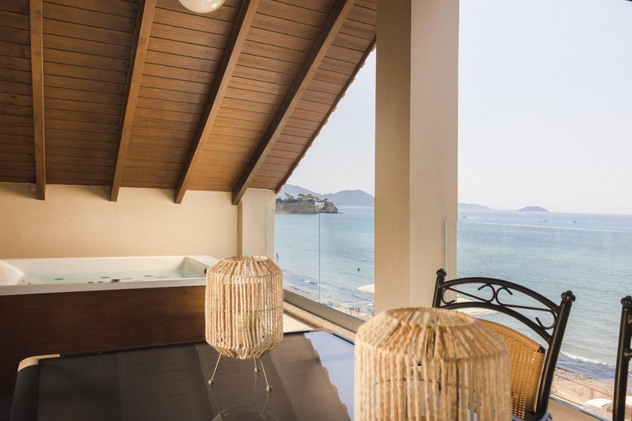 George Beachfront Apartmán *